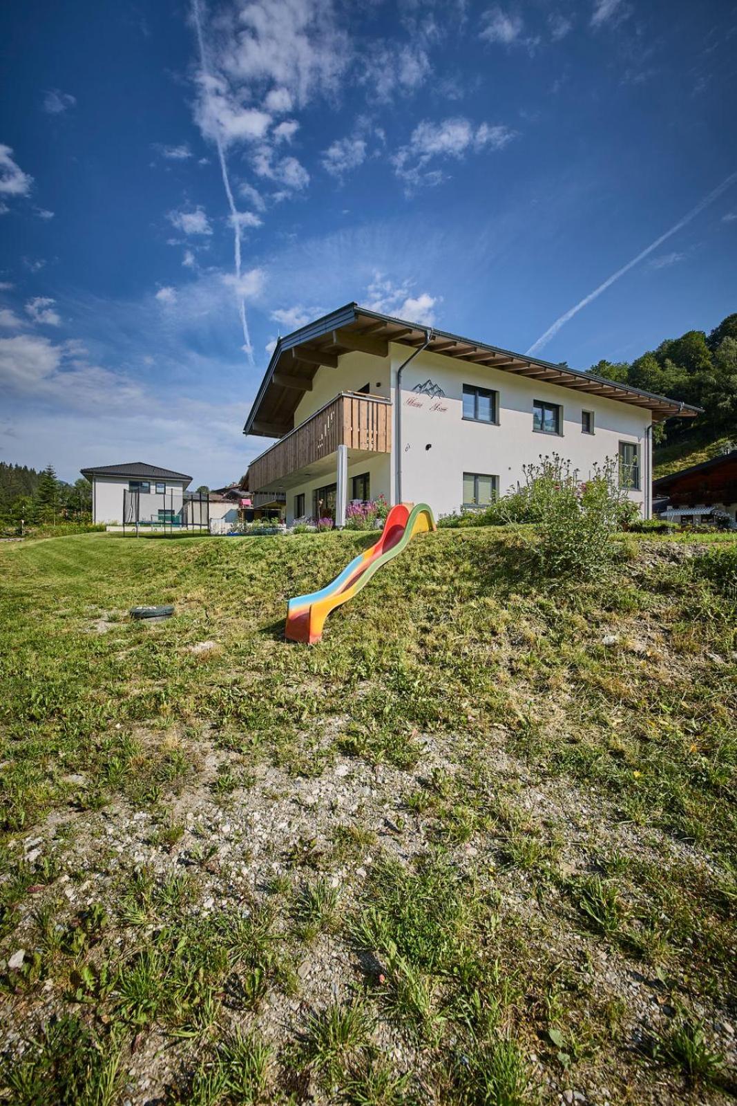 Haus Joan - Apartments Saalbach-Hinterglemm Esterno foto